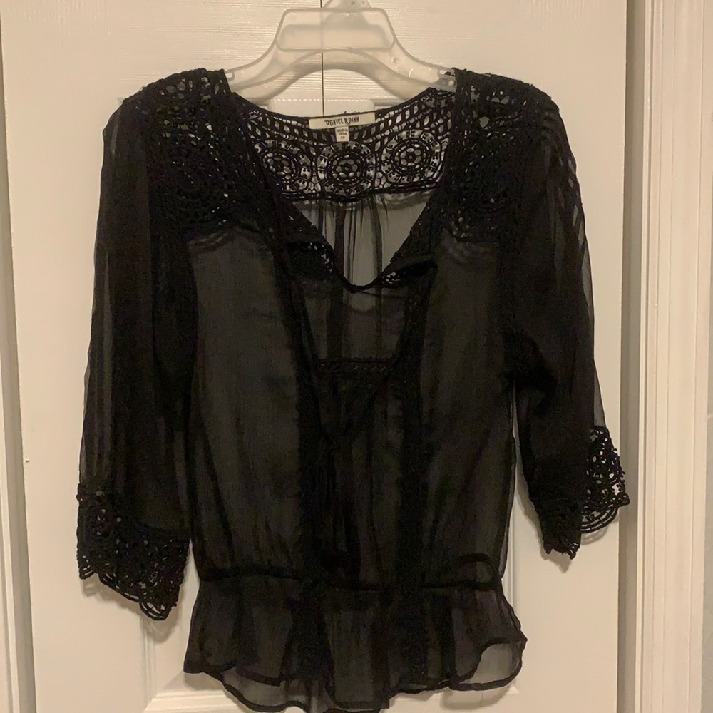 Sheer black blouse with lace detail XS